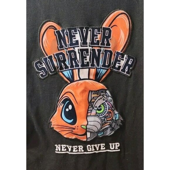 CR 24 Bordo Cromato Medium Black T-Shirt Embroided Never Surrender Pre-Owned - Picture 2 of 9